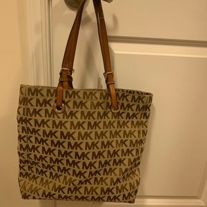 Michael Kors Tote